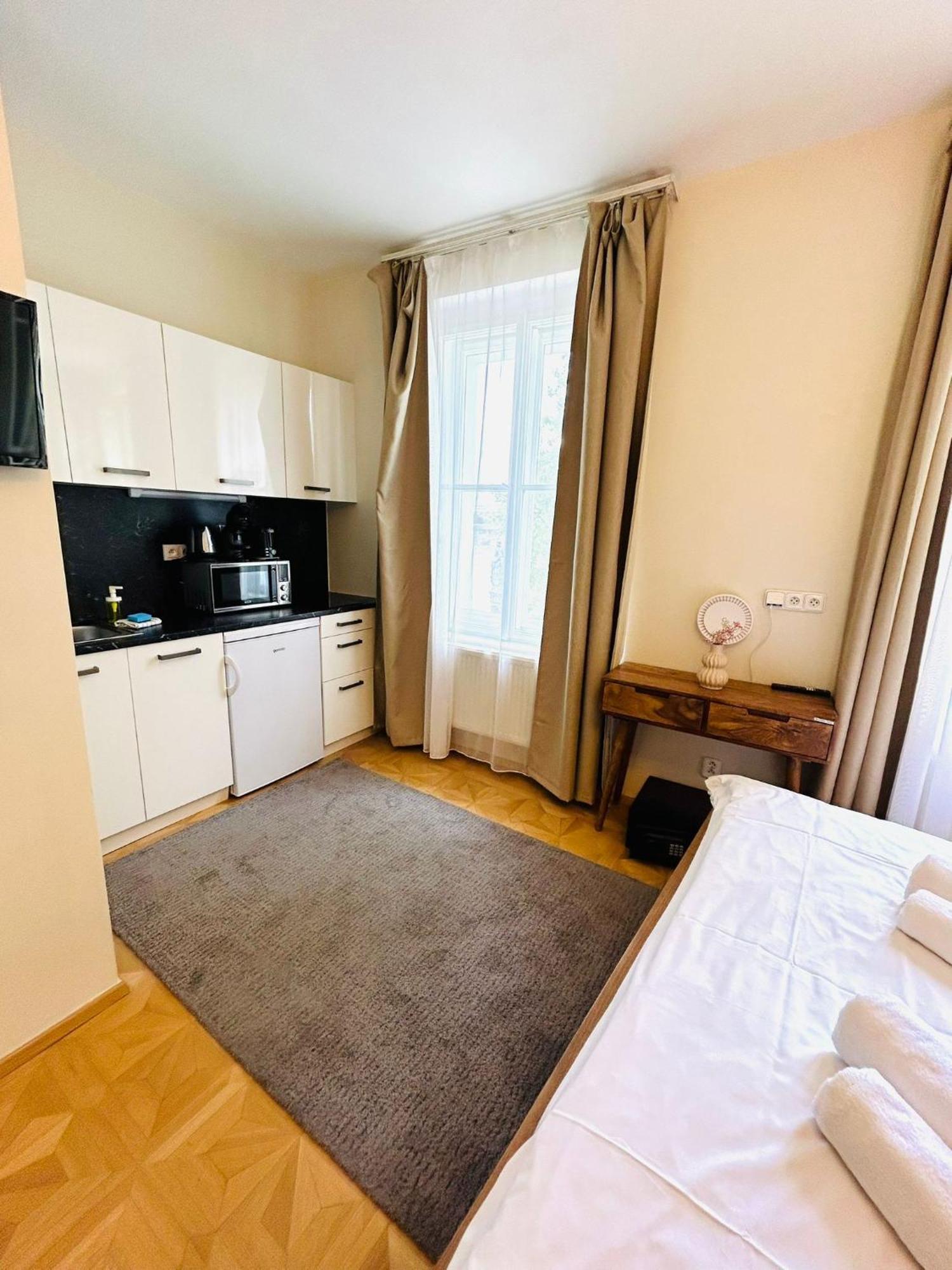River View Residence By Charles Bridge Prague Luaran gambar
