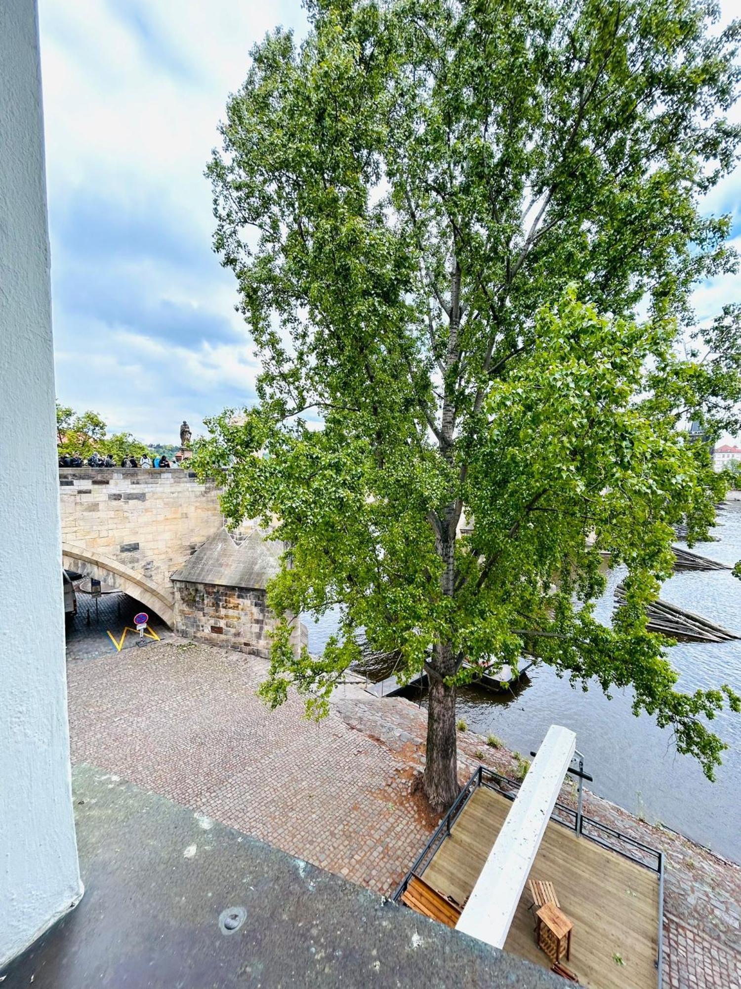 River View Residence By Charles Bridge Prague Luaran gambar